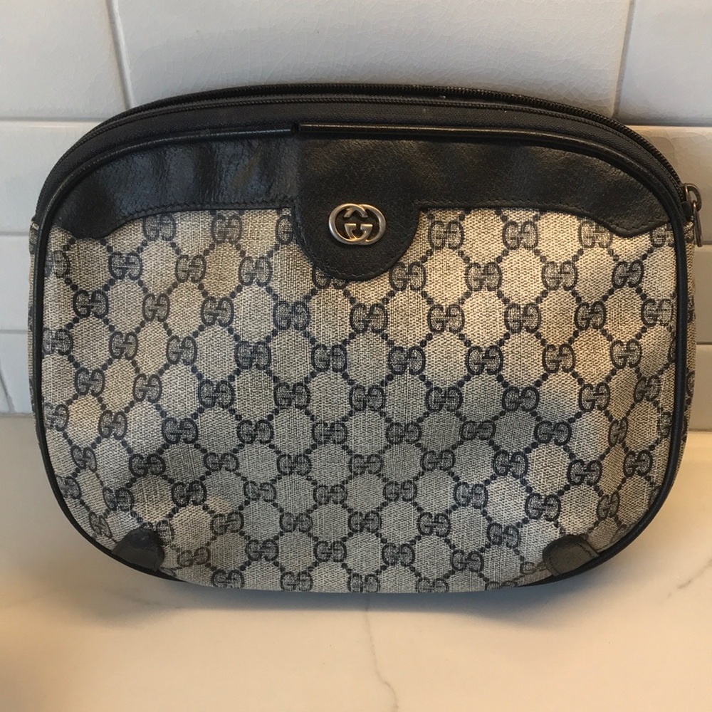 Gucci clutch